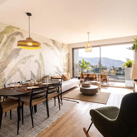 Bay By Amazing Madeira 푼샬