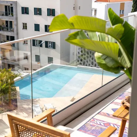 Bay By Amazing Madeira 푼샬