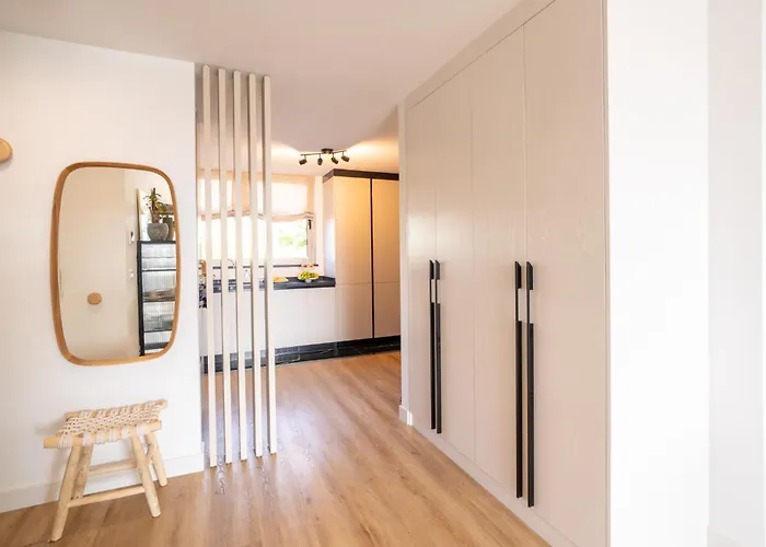 Bay By Amazing Madeira Funchal (Madeira)